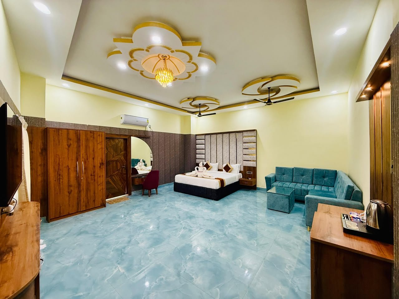 Luxury Room